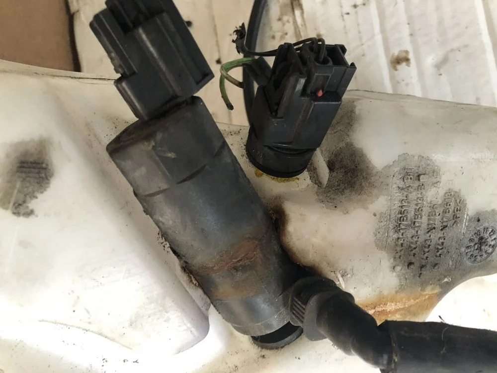 моторчик омывателя фар jaguar x-type