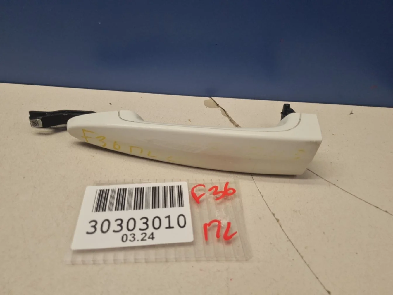 Ручка двери нaружная левая для BMW 4 F36 Gran Coupe 2013-2020