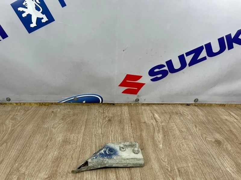 Кронштейн бампера FORD Mondeo 3 2006 Седан