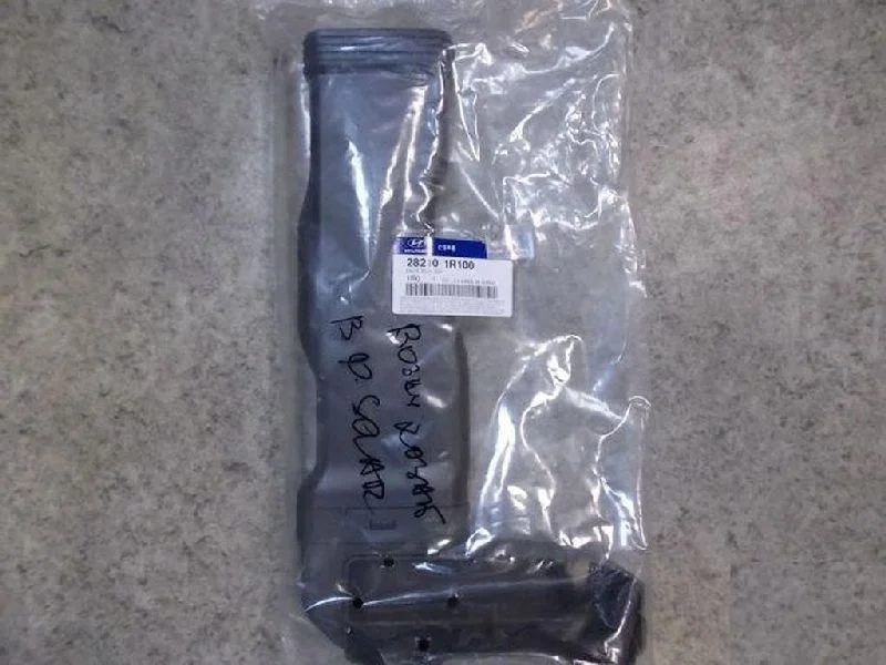 ВОЗДУХОЗАБОРНИК ВОЗДУШНОГО ФИЛЬТРА HYUNDAI SOLARIS 1 2010-2017 282101R100 SB G4FA