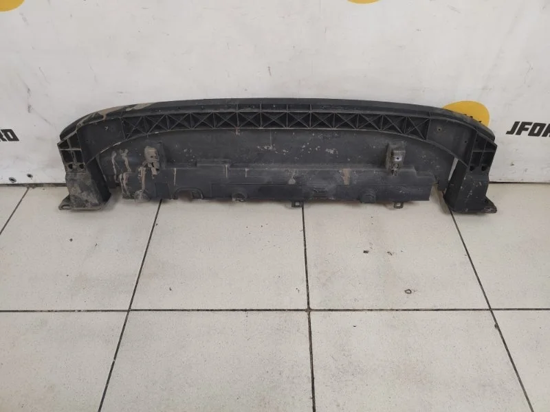 Усилитель бампера Citroen C3 Picasso 2010