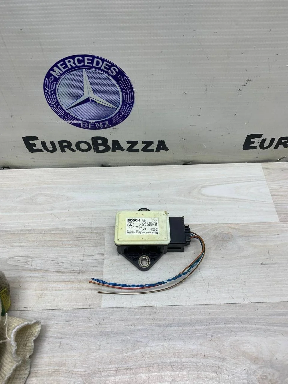 Датчик ускорения Mercedes W212