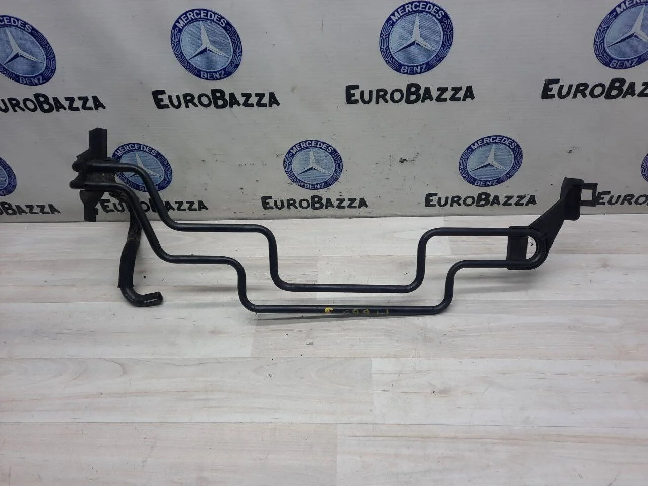 Трубка охлаждения гидроусилителя Mercedes W219