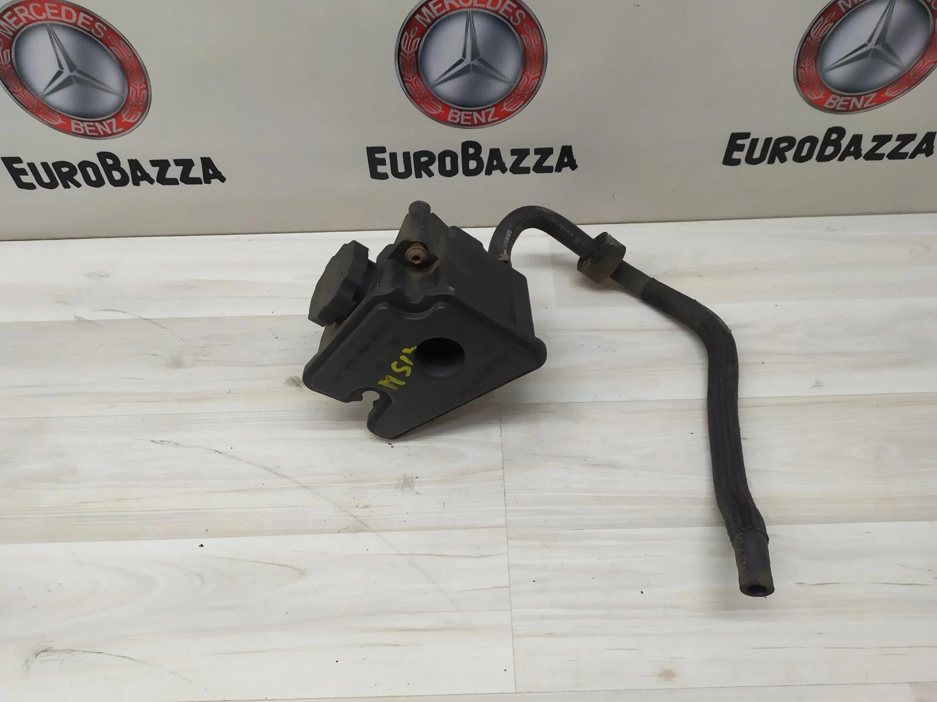 Бачок ГУРа Mercedes Om642