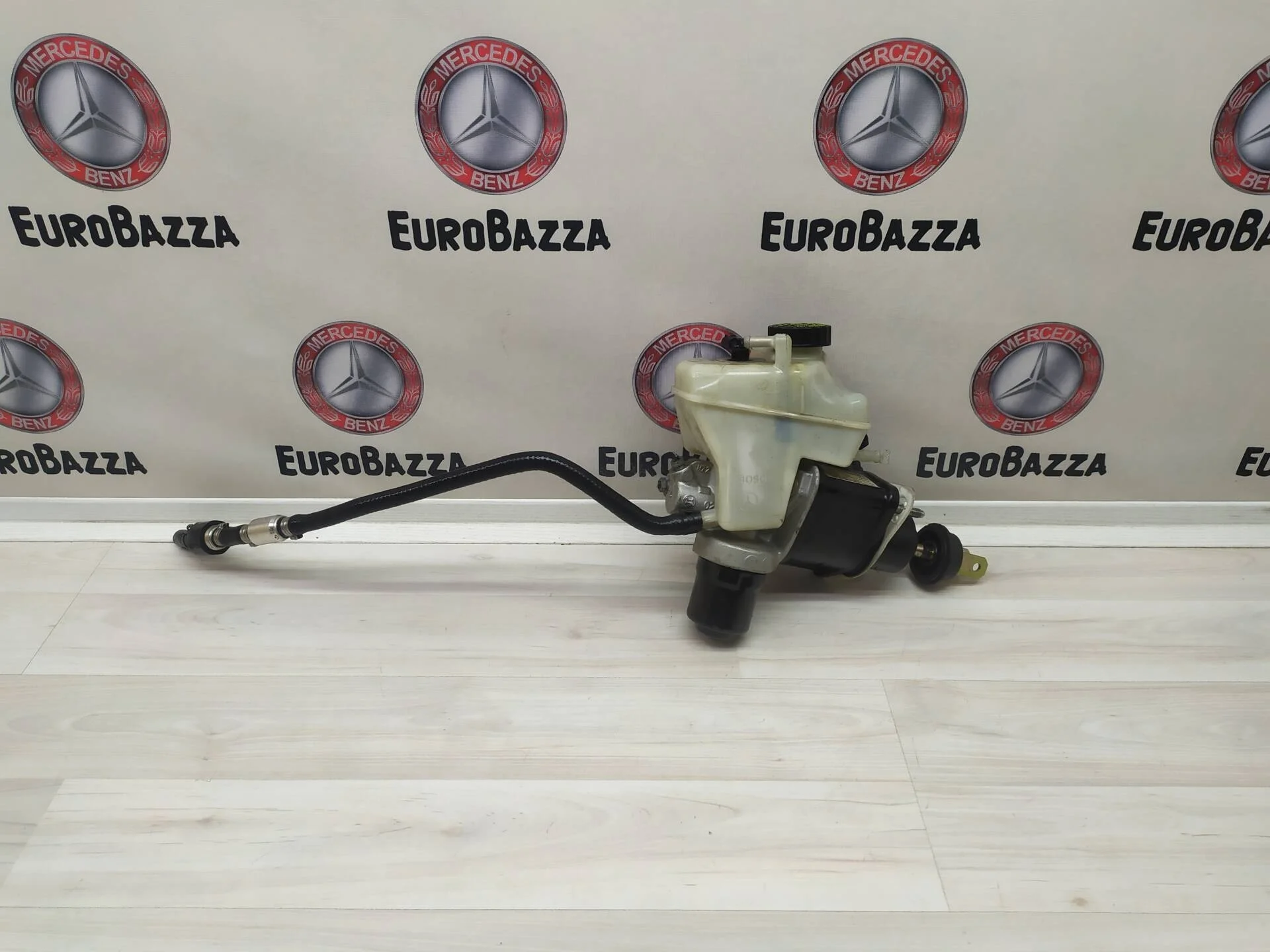 Главный тормозной цилиндр Mercedes W219