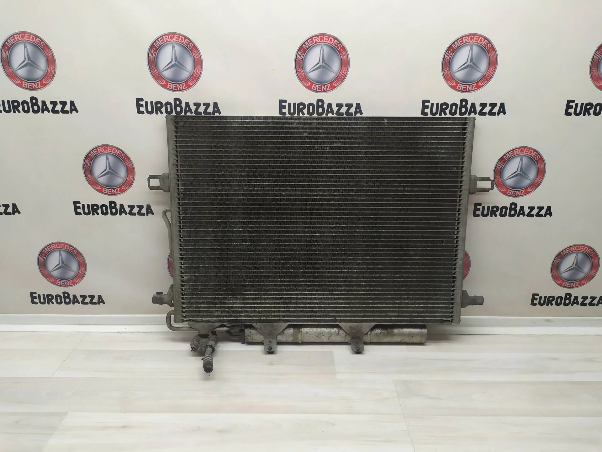 Радиатор кондиционера Mercedes W219