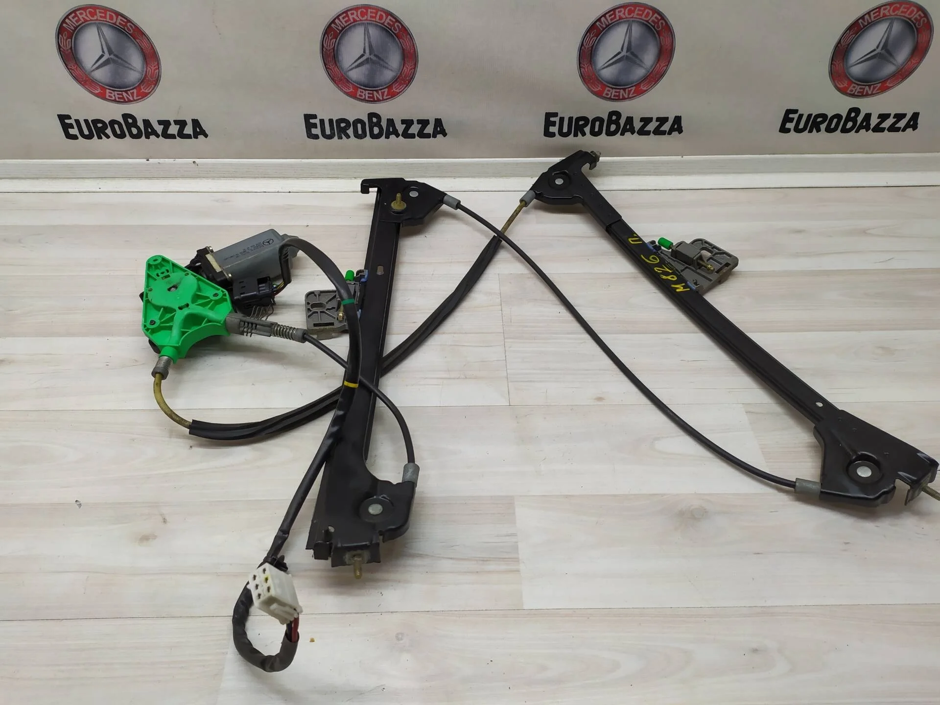 Стеклоподъемник передний левый Mercedes W215