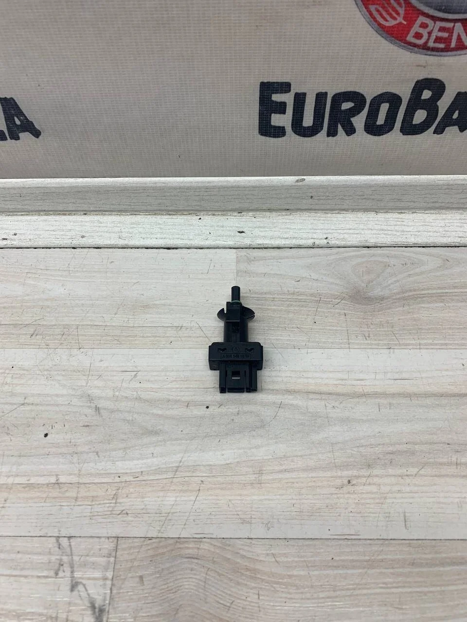 Датчик включения сигнала тормоза Mercedes W203
