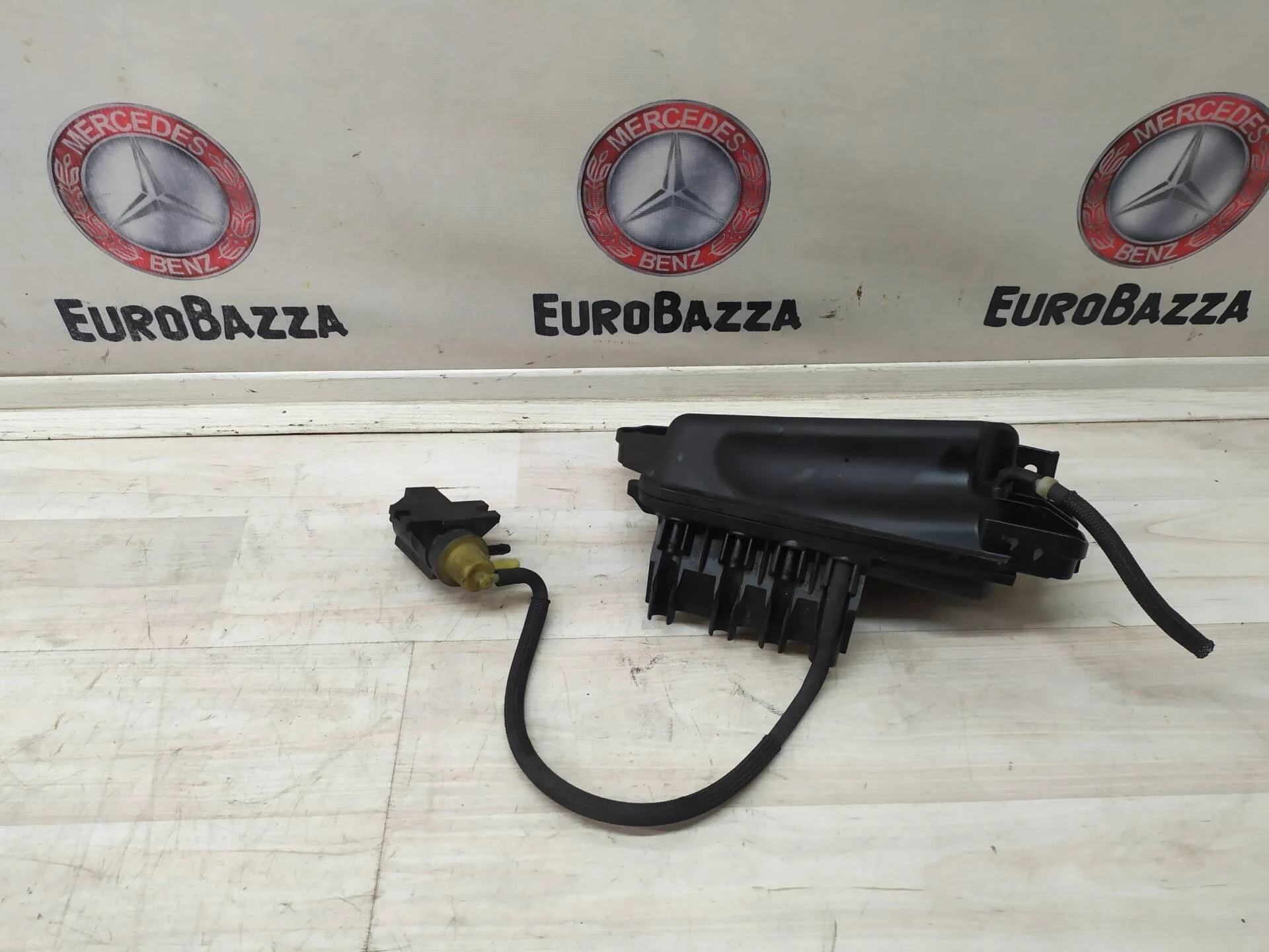 Клапан давления турбины + Сепаратор Mercedes Om651