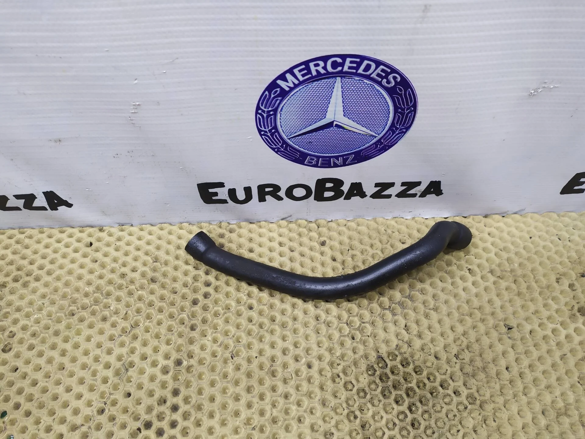 Трубка картерных газов Mercedes W209