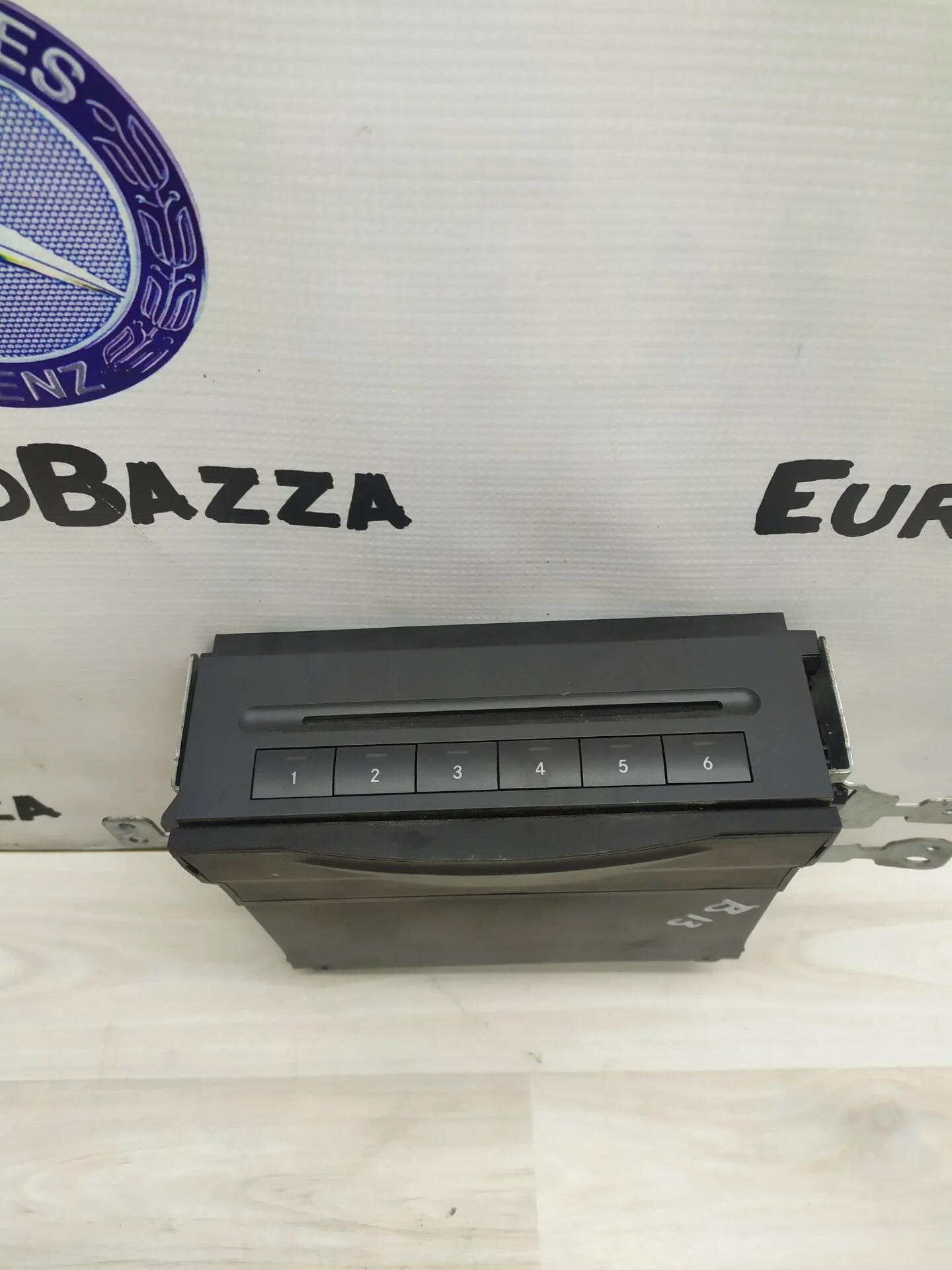 CD-чейнджер Mercedes X164