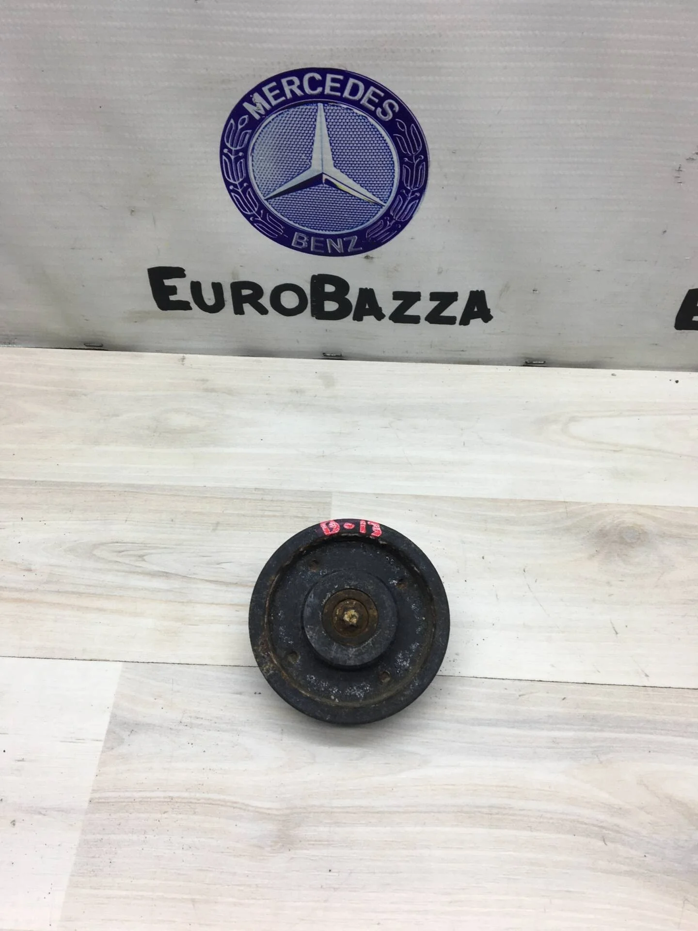 Ролик приводного ремня Mercedes M273