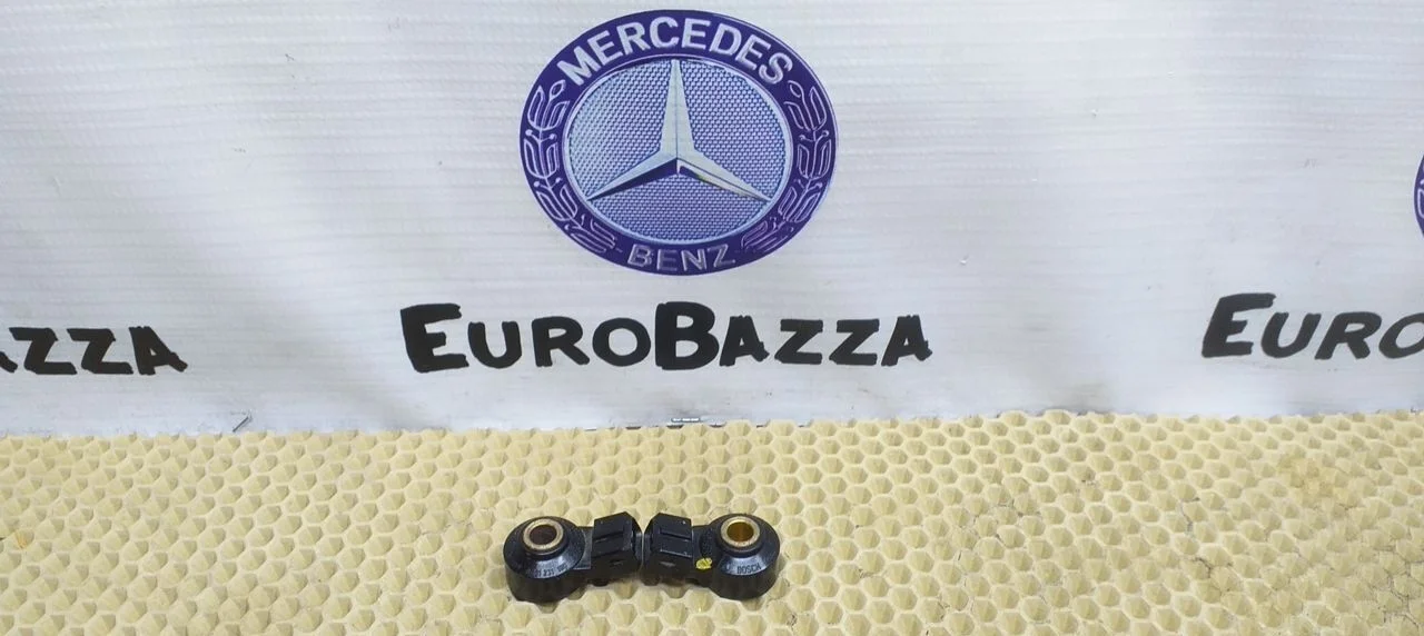 Датчик детонации двигателя Mercedes W211 M272