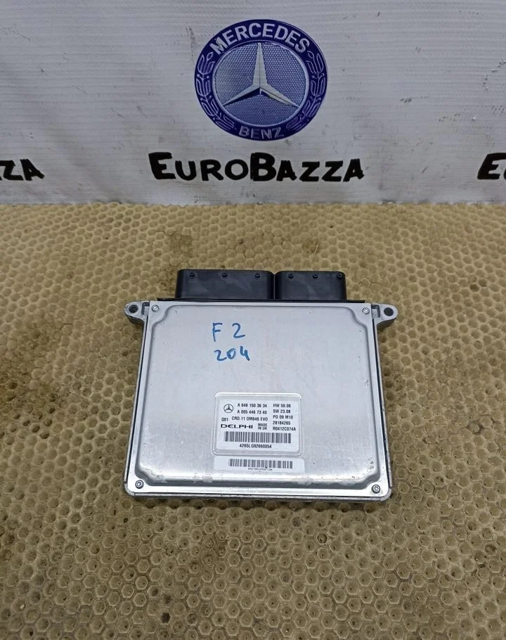 Блок управления двигателем Mercedes OM646