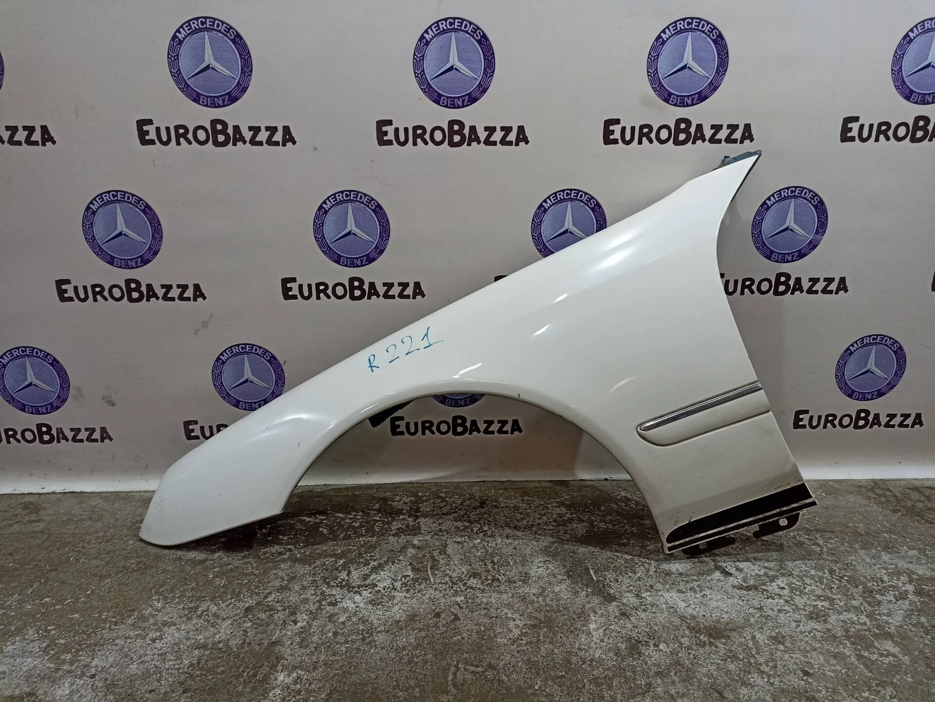 Крыло переднее левое Mercedes W215