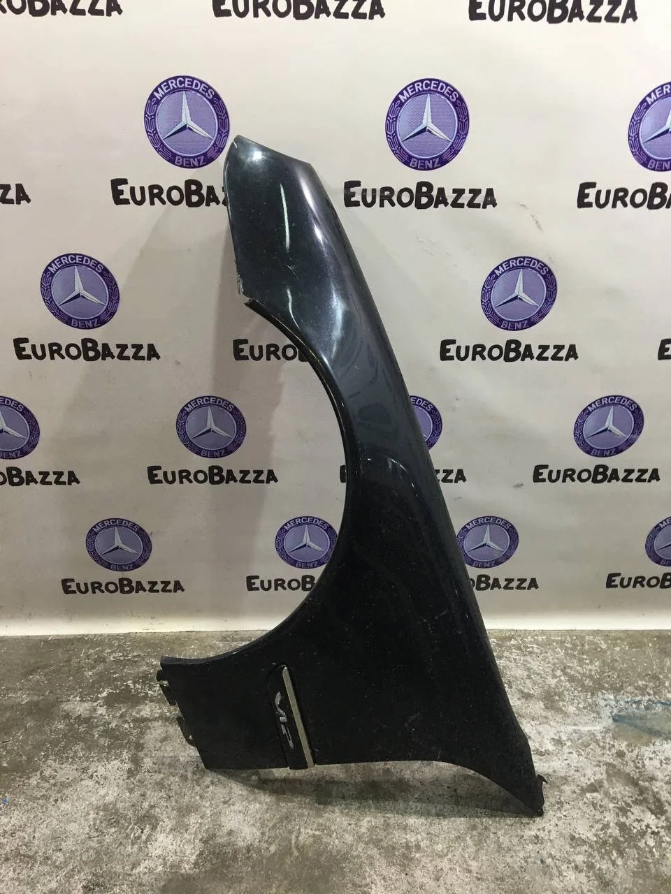 Крыло переднее левое Mercedes W215