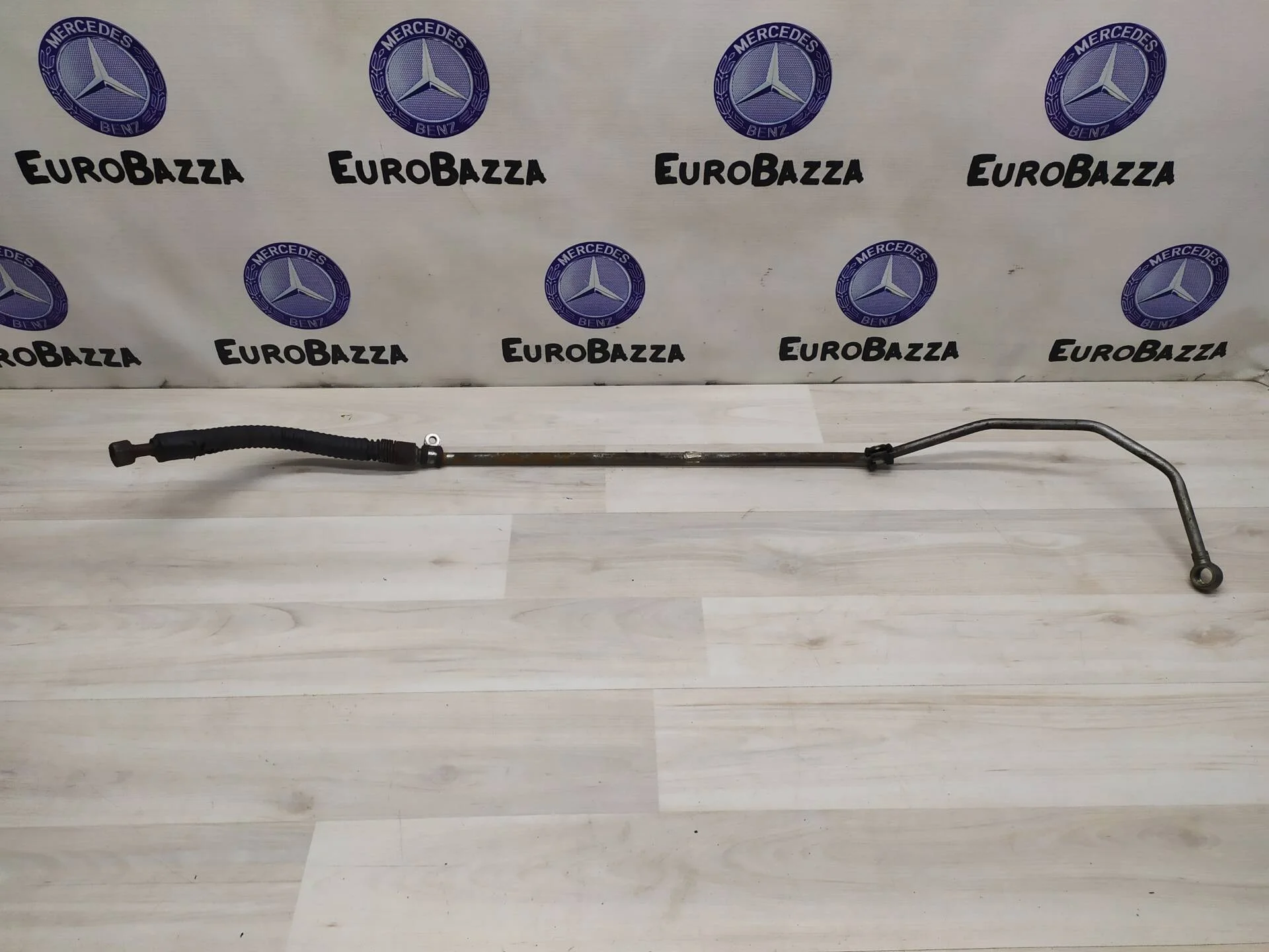 Трубка охлаждения АКПП левая Mercedes W211