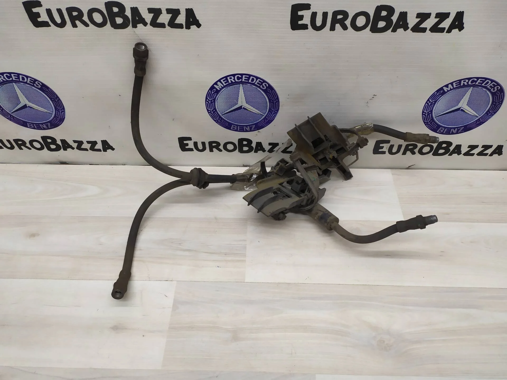 Тормозной шланг передний Mercedes W164