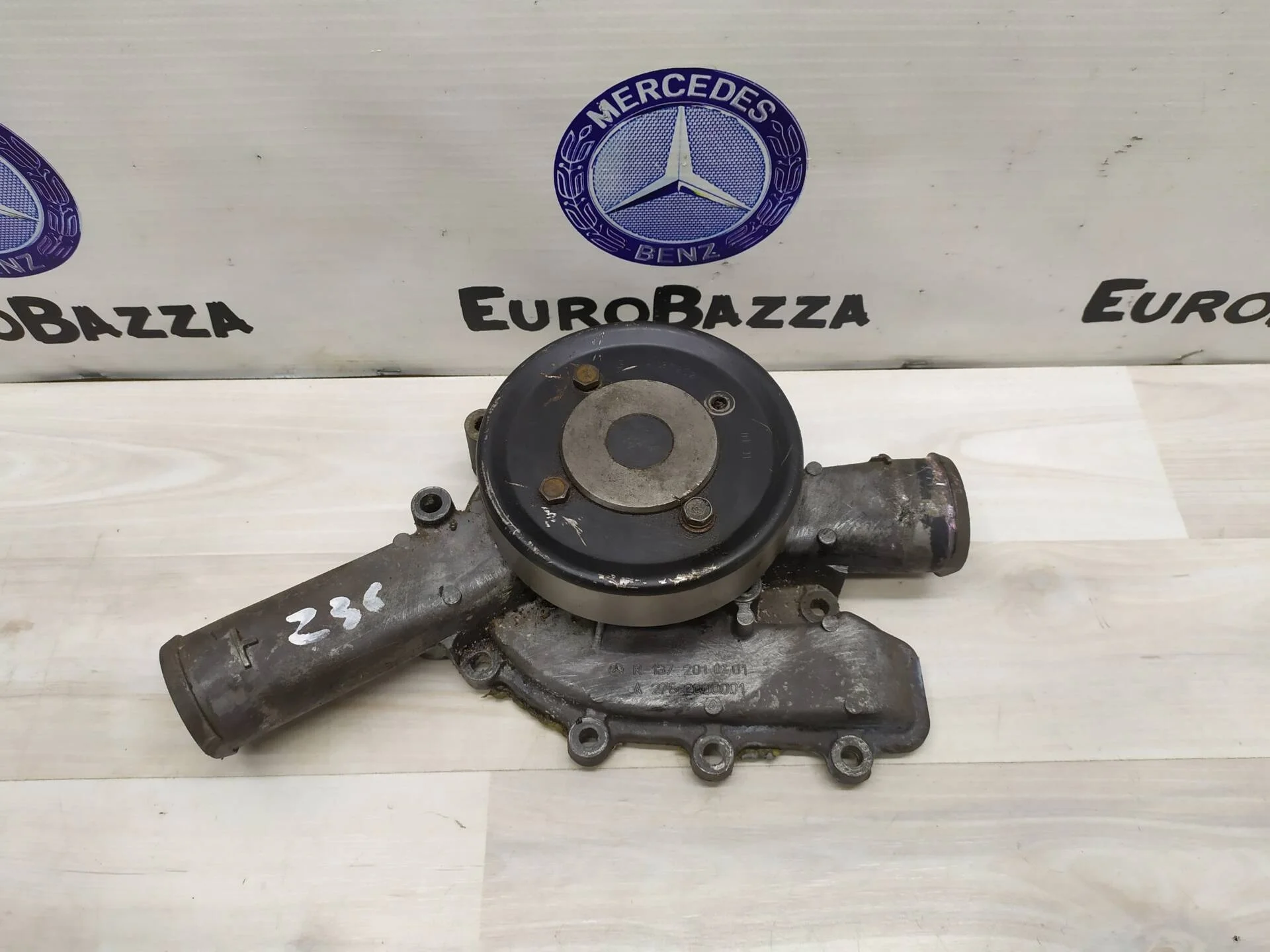Водяная помпа Mercedes М137
