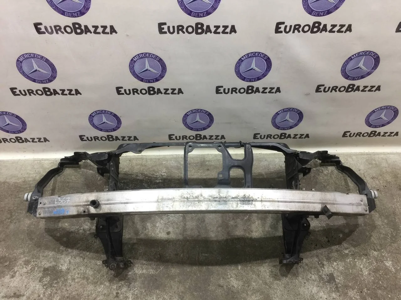 Телевизор Mercedes W219