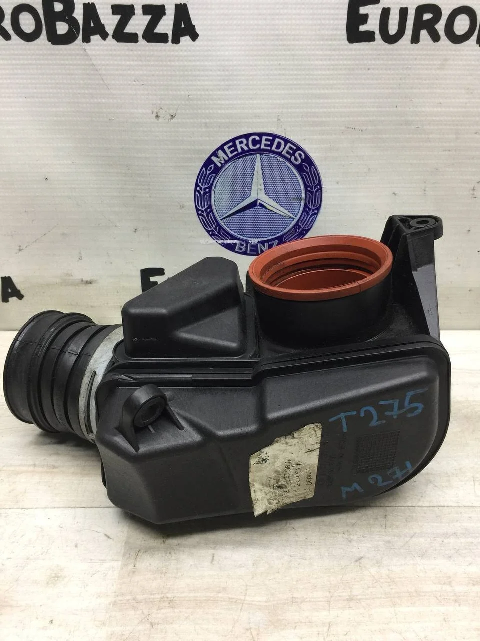 Резонатор воздушного фильтра Mercedes М271