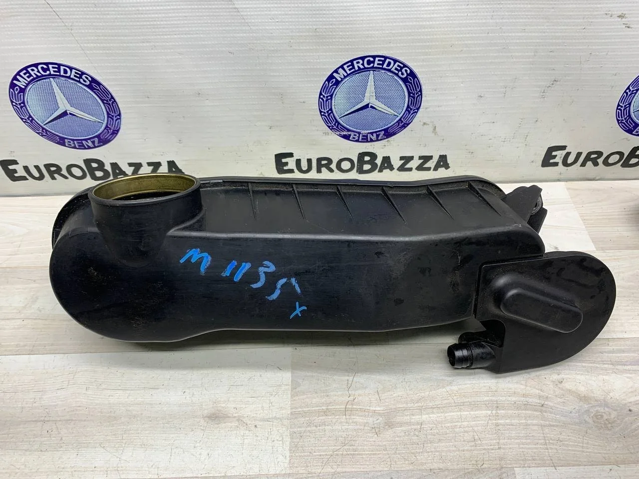 Резонатор воздушного фильтра Mercedes 111