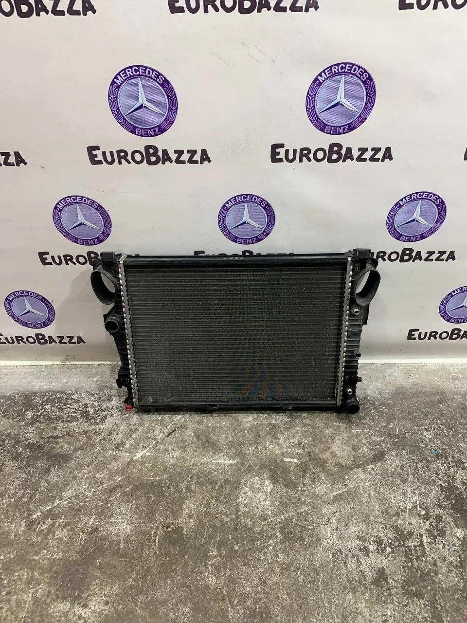 Основной радиатор Mercedes W220