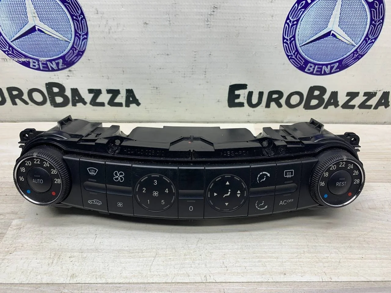 Блок управления климат контролем Mercedes W211