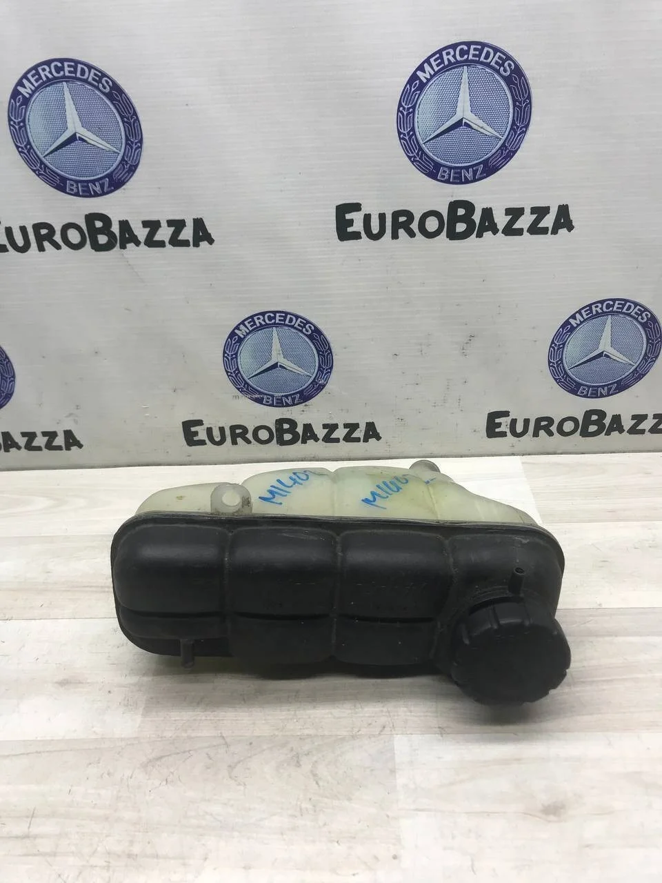 Расширительный бачок Mercedes W208