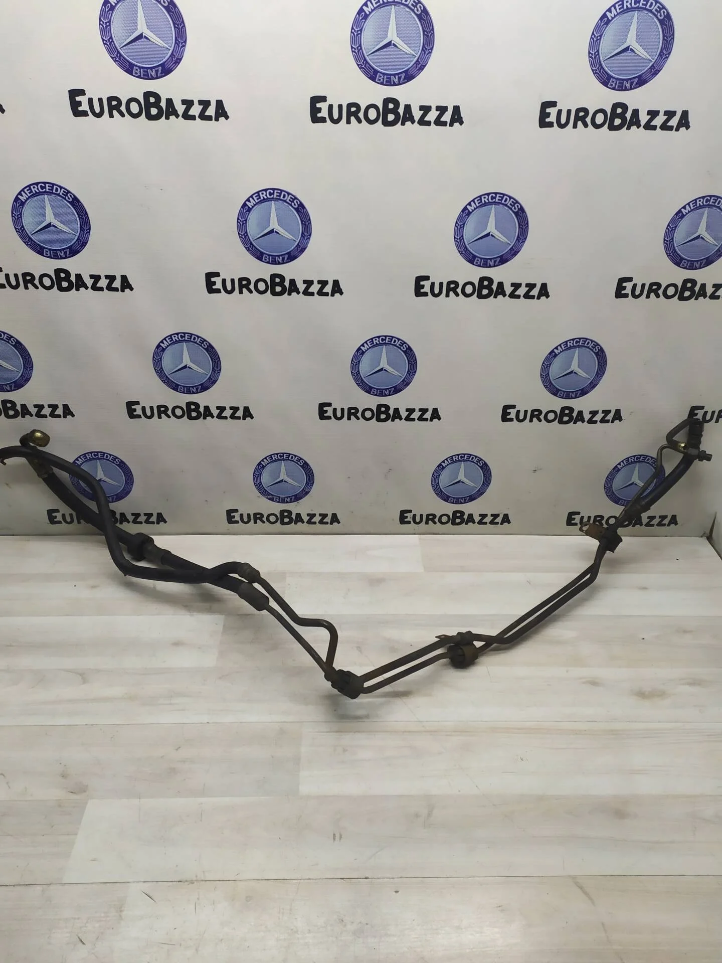 Трубка гидроусилителя руля Mercedes W202