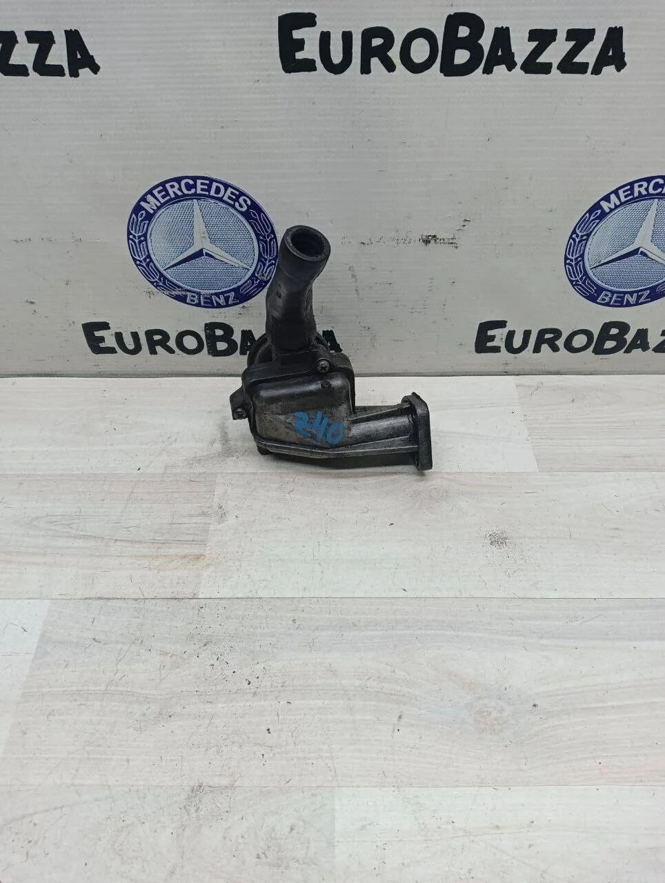 Клапан EGR правый Mercedes М272