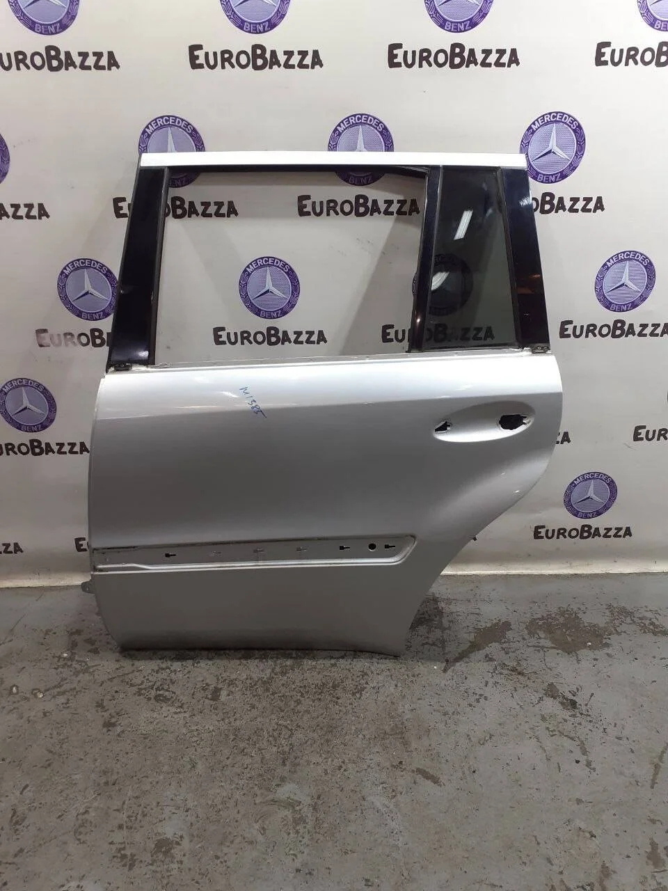 Дверь задняя левая Mercedes X164