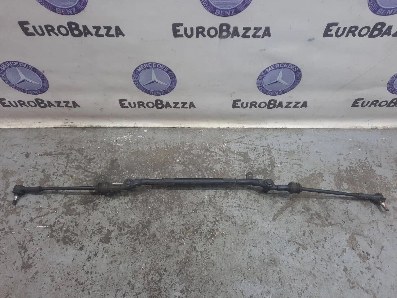 Рулевая трапеция с наконечниками Mercedes W208