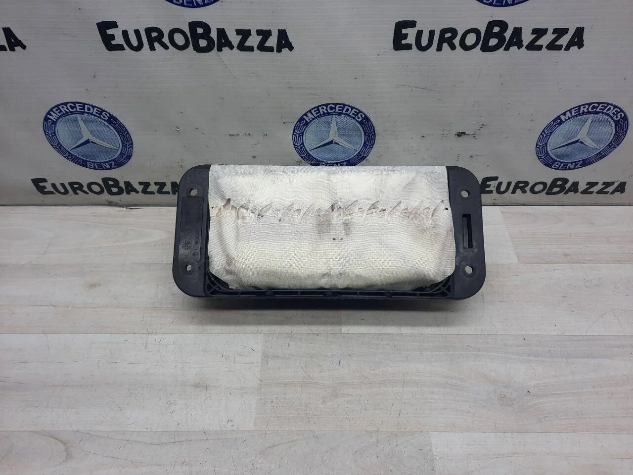 Подушка безопасности пассажира Mercedes W212