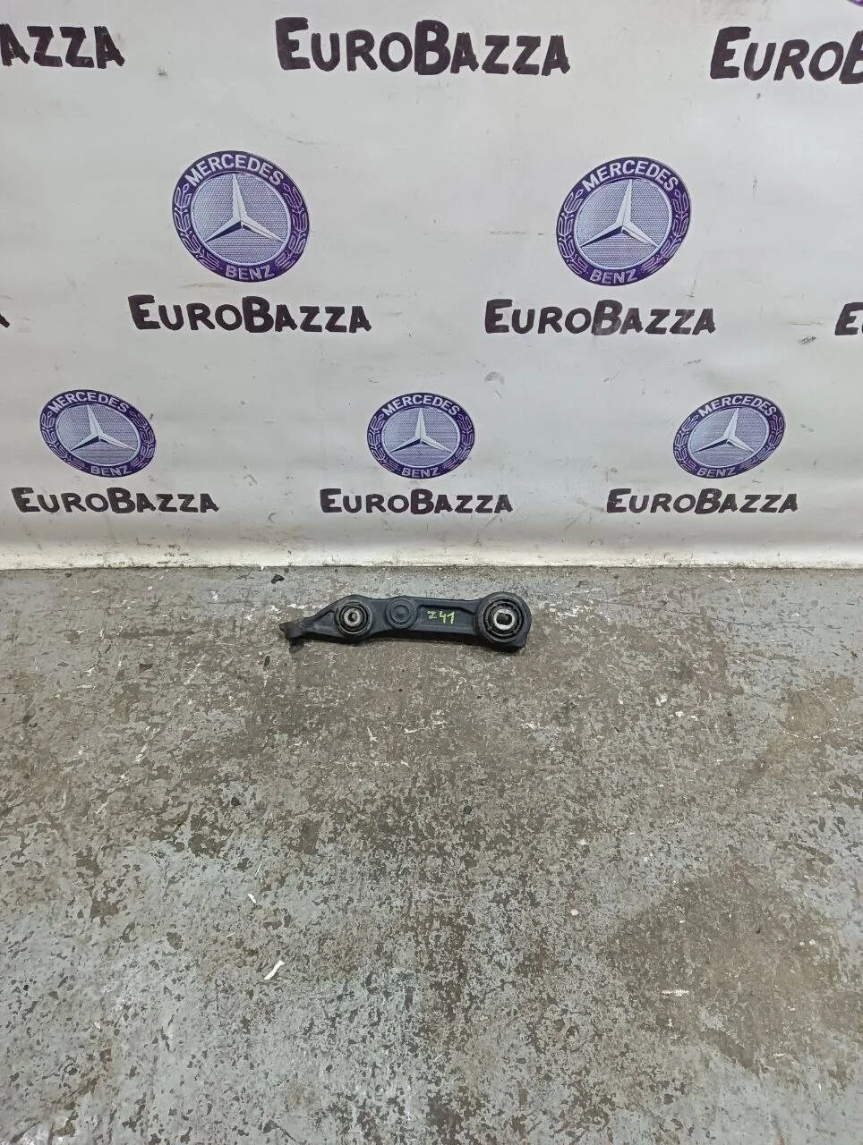 Рычаг передний нижний правый Mercedes W219
