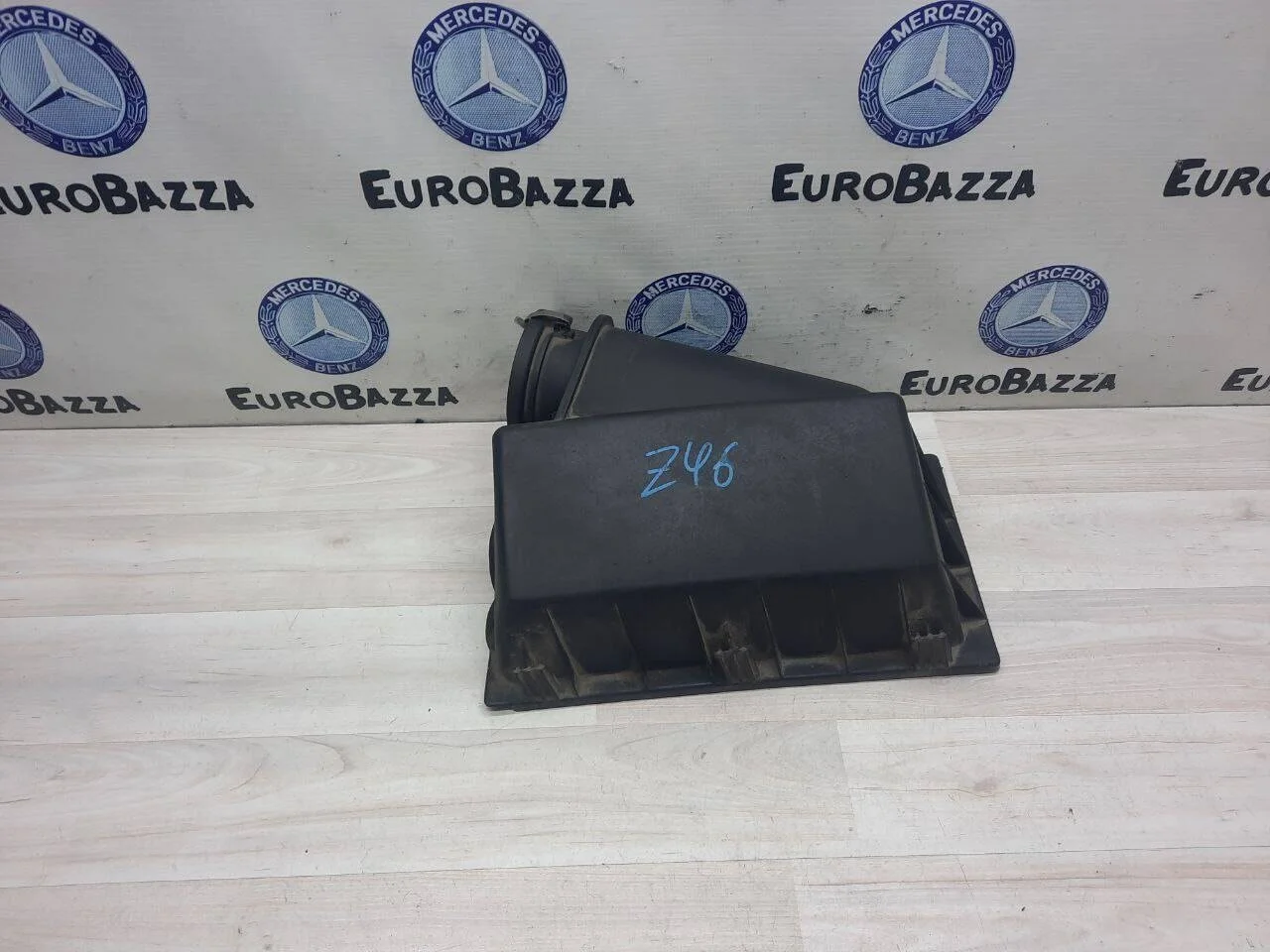 Крышка корпуса блока предохранителей Mercedes W210