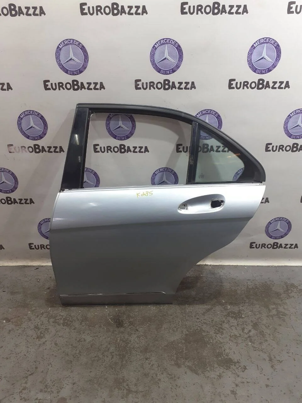 Дверь задняя левая Mercedes W204 Рестайлинг