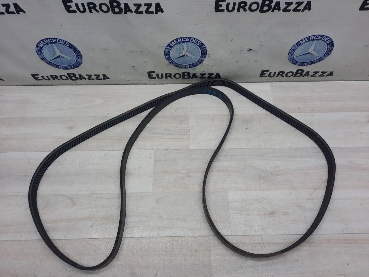 Приводной ремень Mercedes М271