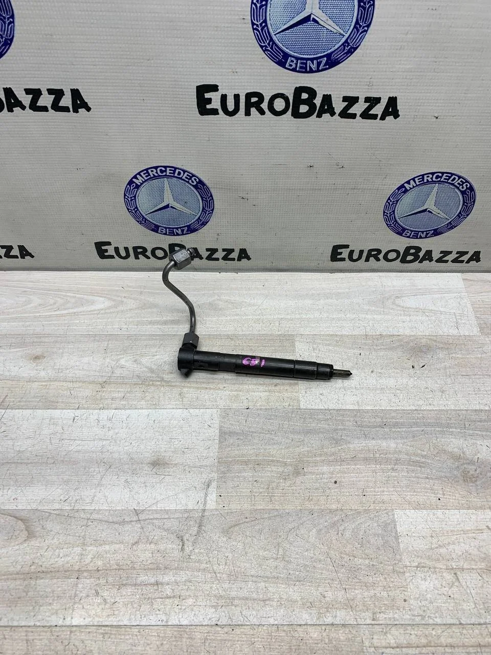 Топливная форсунка Mercedes Om651