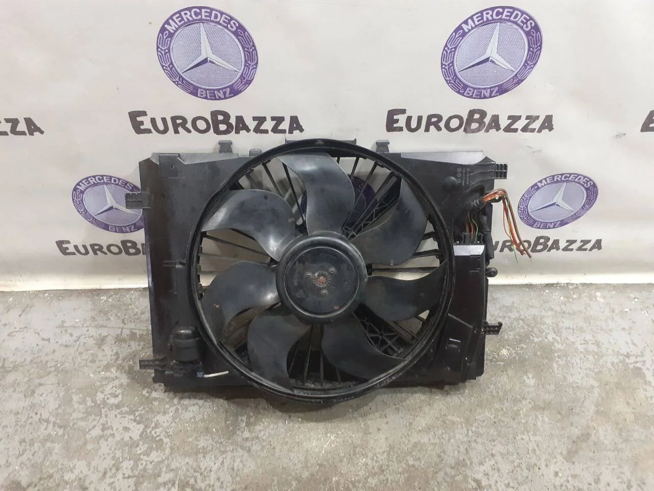 Вентилятор основного радиатора Mercedes W212