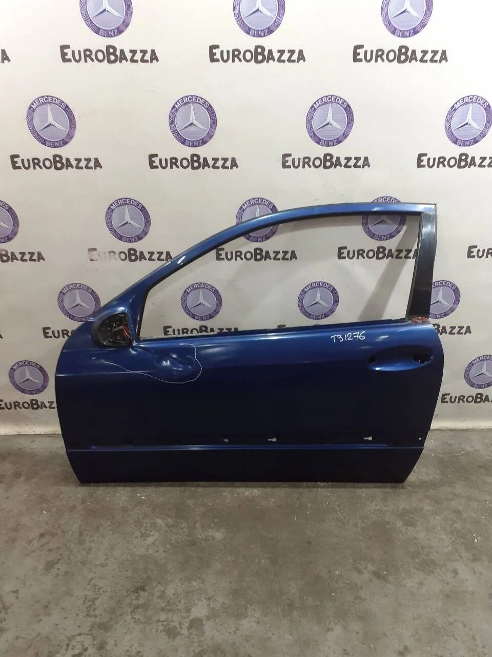 Дверь левая Mercedes W203 Coupe
