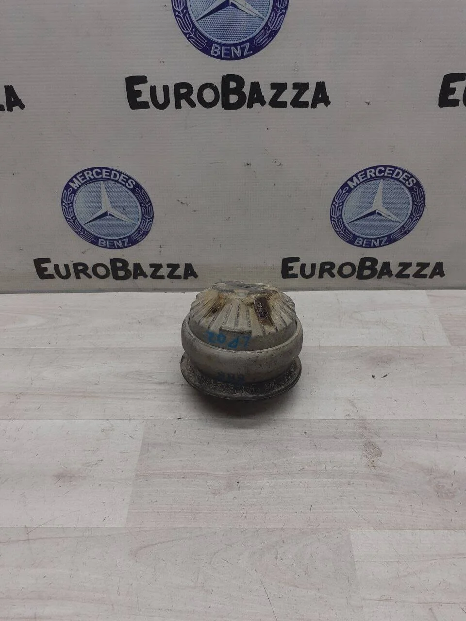 Подушка двигателя Mercedes М112