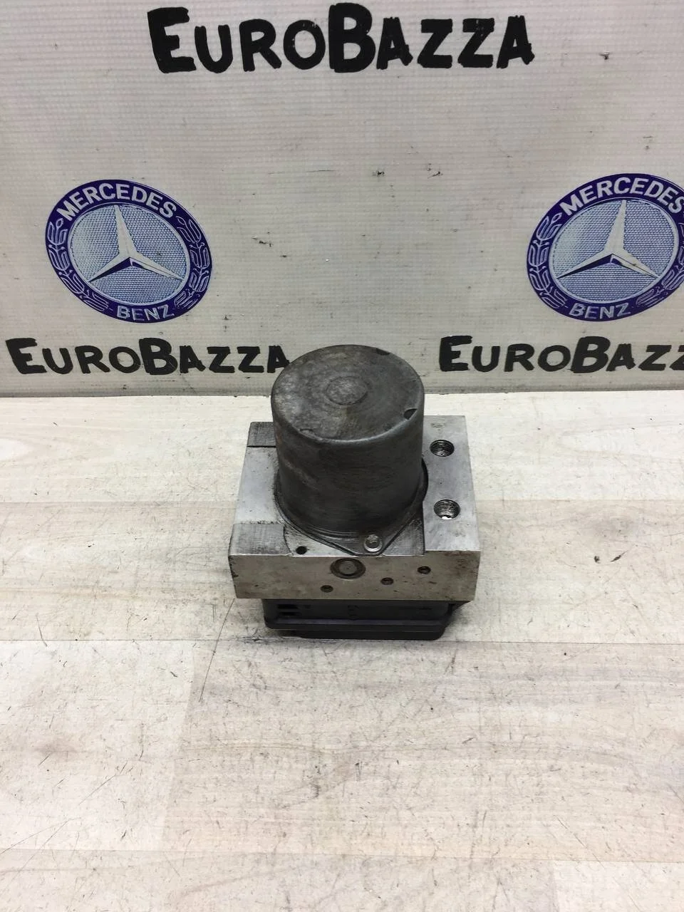 Блок ABS ESP Mercedes W639