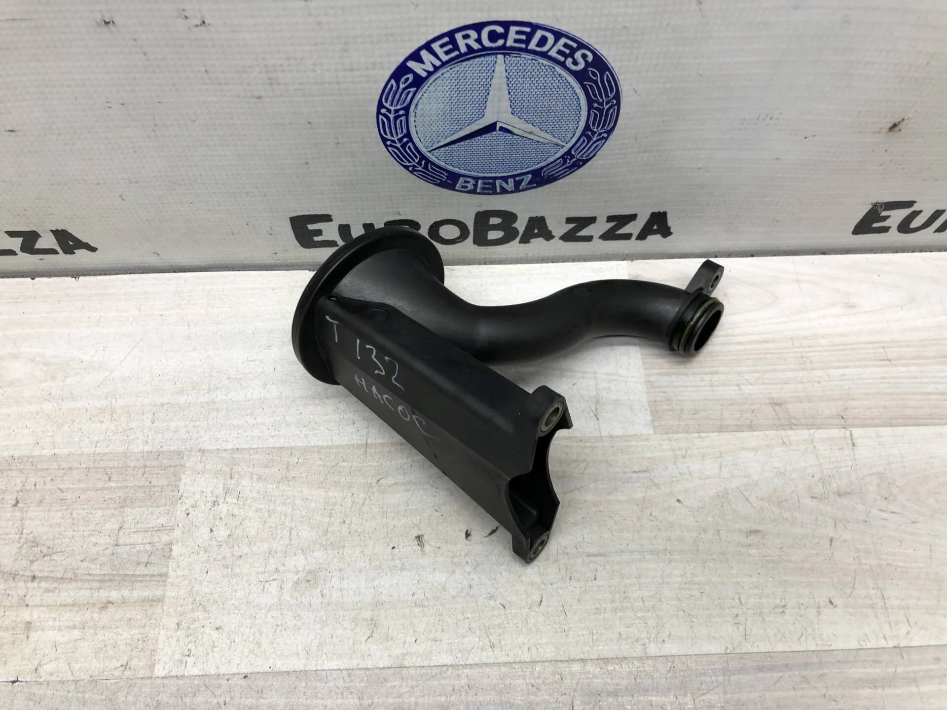 Маслозаборник Mercedes Om642