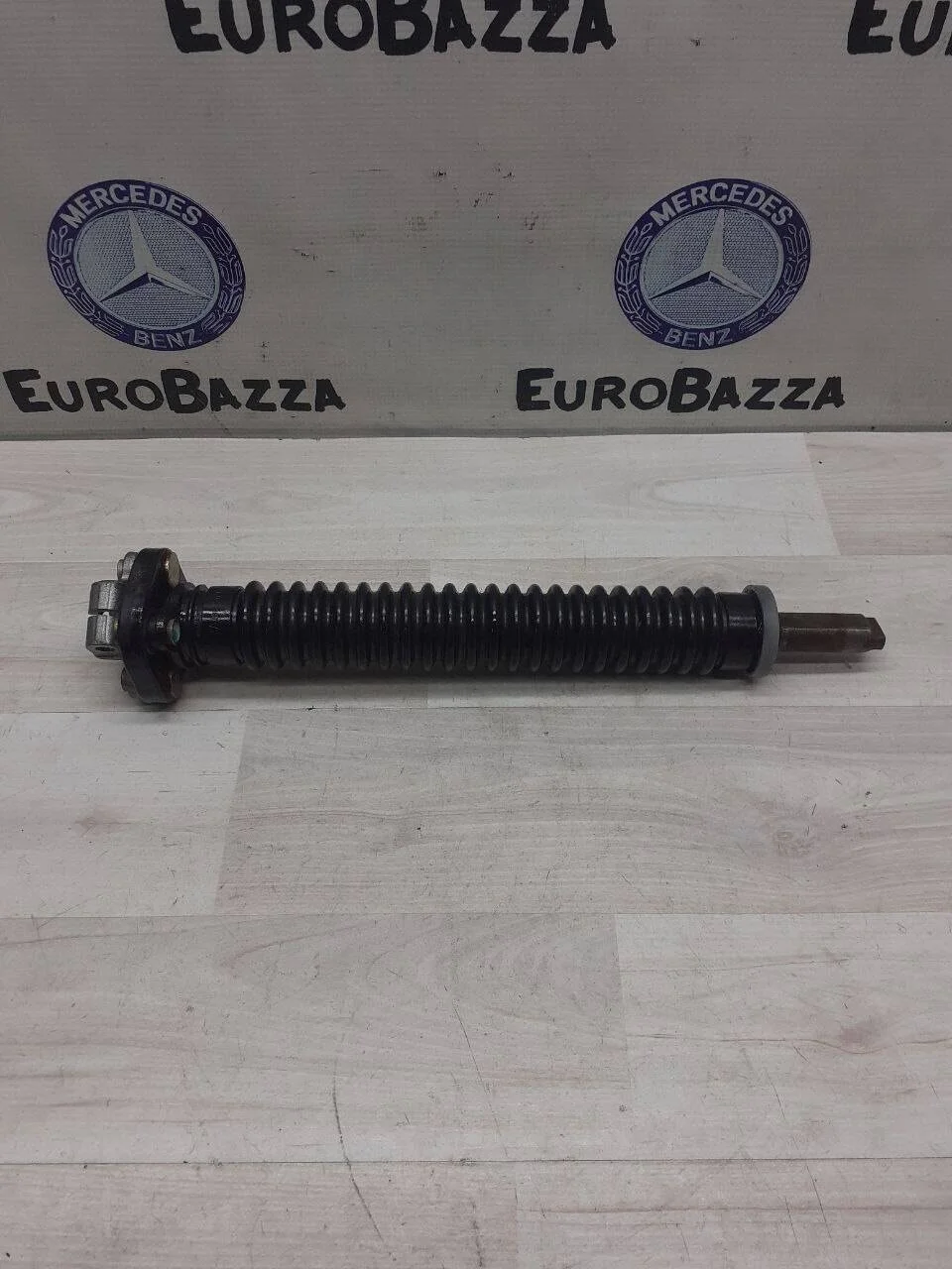 Рулевой карданчик Mercedes W202