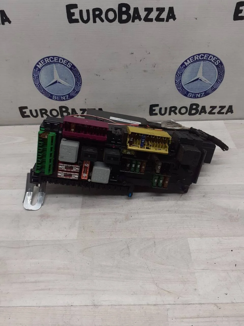 Блок SAM задний Mercedes W204