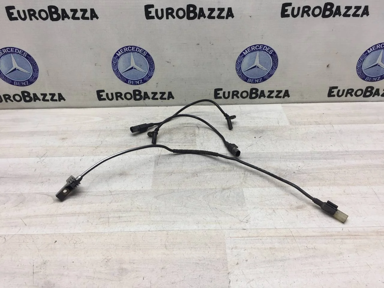 Датчик ABS и износа колодок задний Mercedes W164