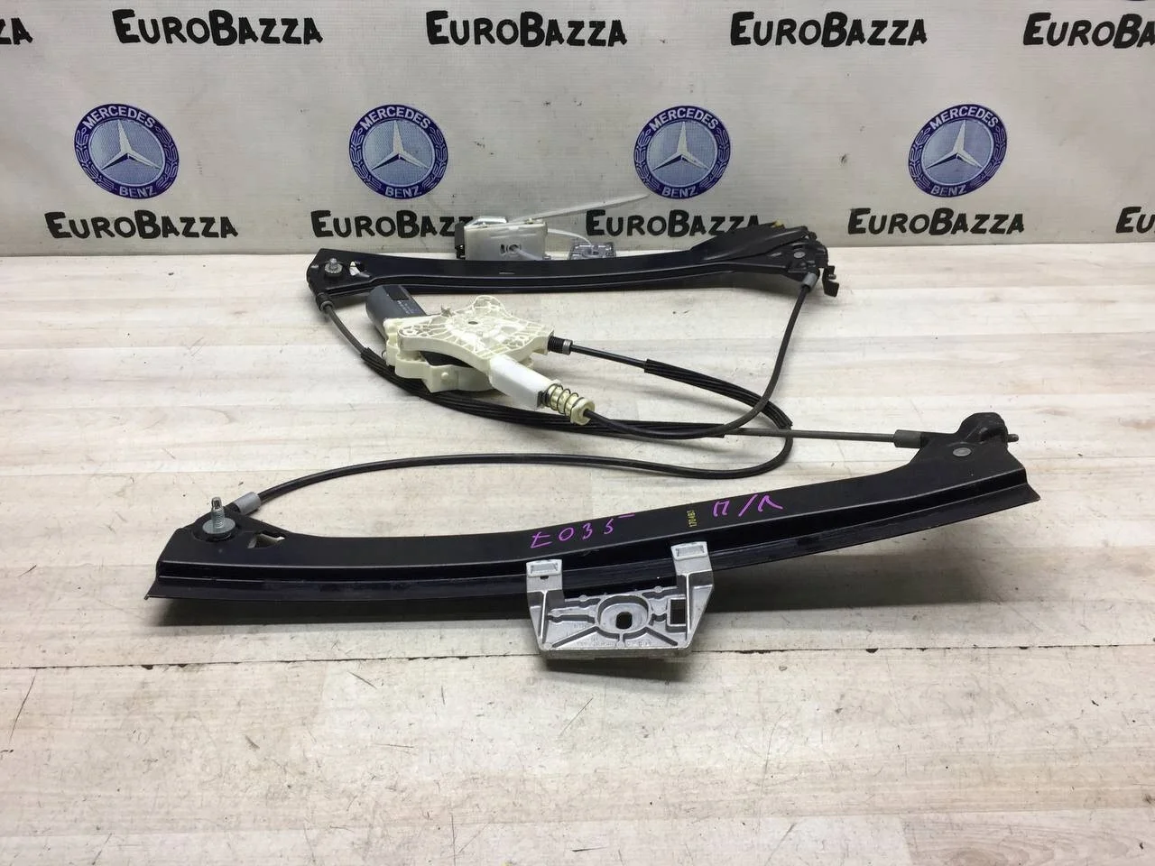 Стеклоподьемник передний левый Mercedes W209