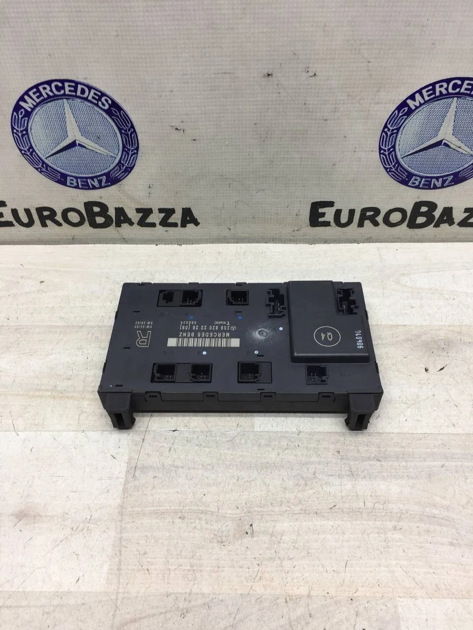 Блок управления правой двери Mercedes W209