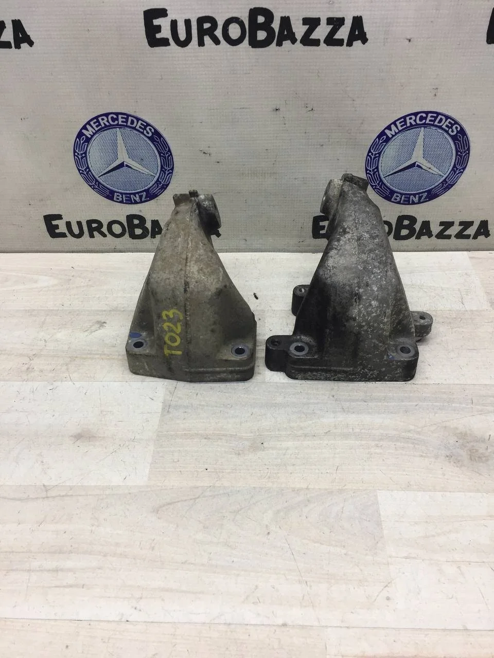 Кронштейны двигателя Mercedes Om642